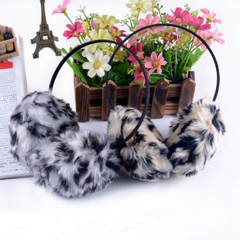 Feathering Warm Earmuffs